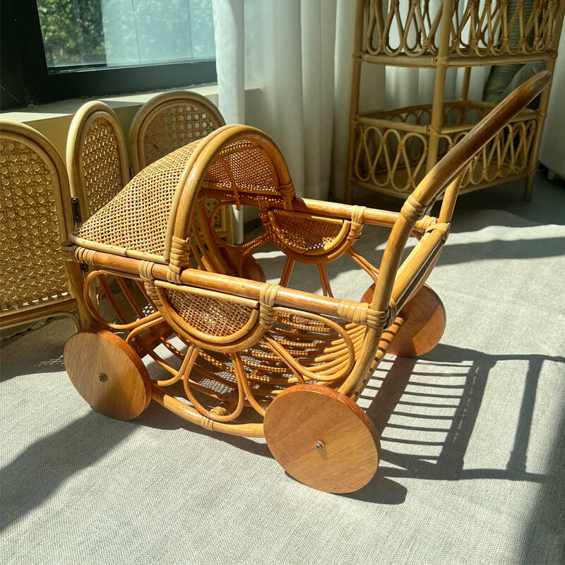 Woven Rattan Baby Stroller Vin - огляд і ціна Baby Nursery Plants