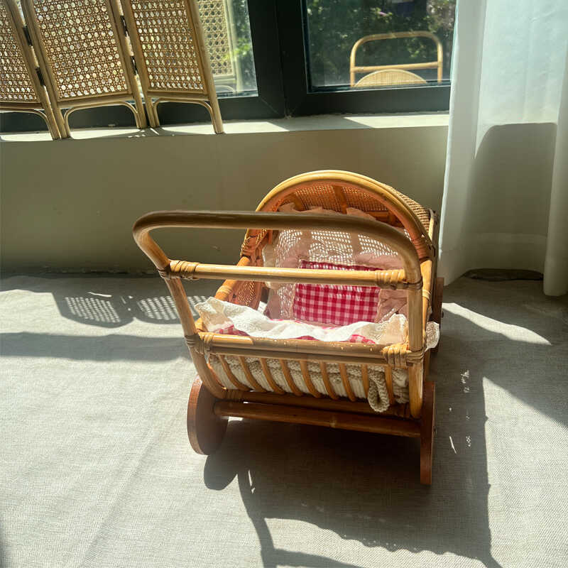 Woven Rattan Baby Stroller Vin - огляд і ціна Baby Nursery Plants